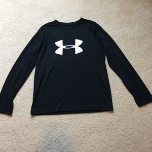 Under Armour YLG black long sleeve shirt